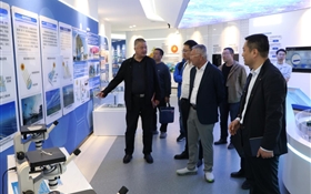 亿利资源集团来校开展校企合作交流活动